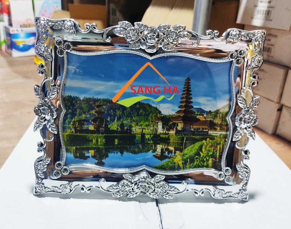 Khung hình 15x21 phủ bạc